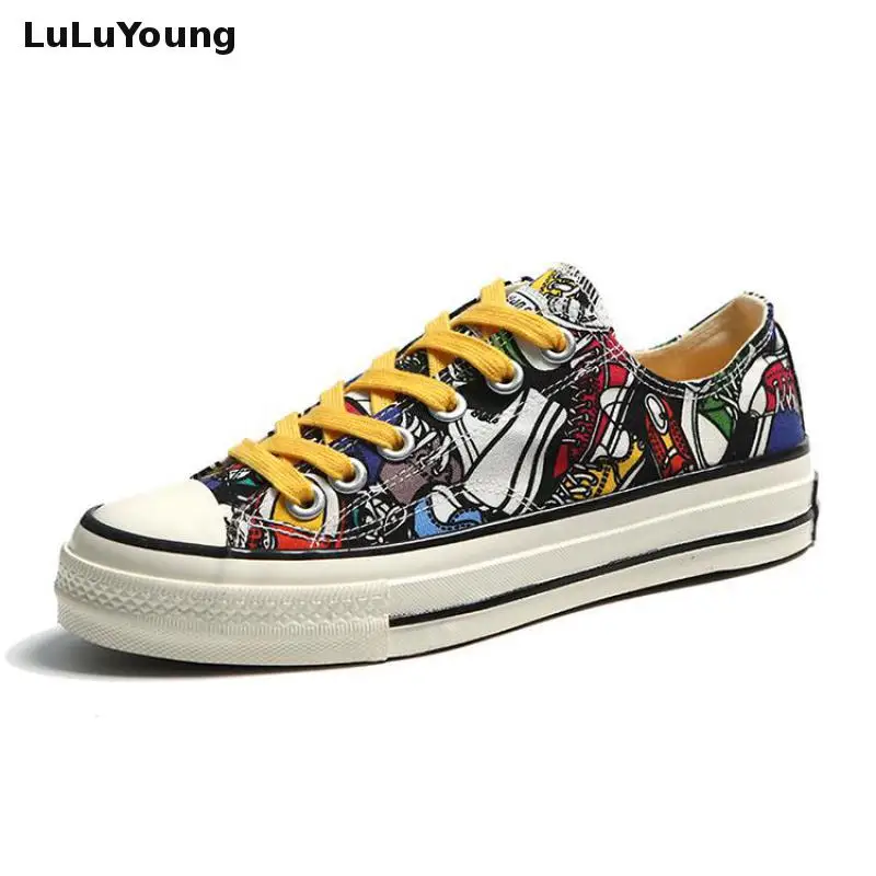 

Student National Style Graffiti Canvas Shoes Women's Flat Lace Up Shoes Lady Casual Sneakers
