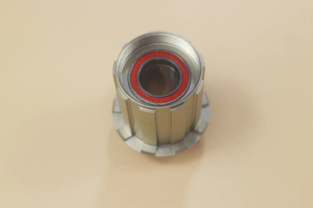 R36 enduro bearing cassette body