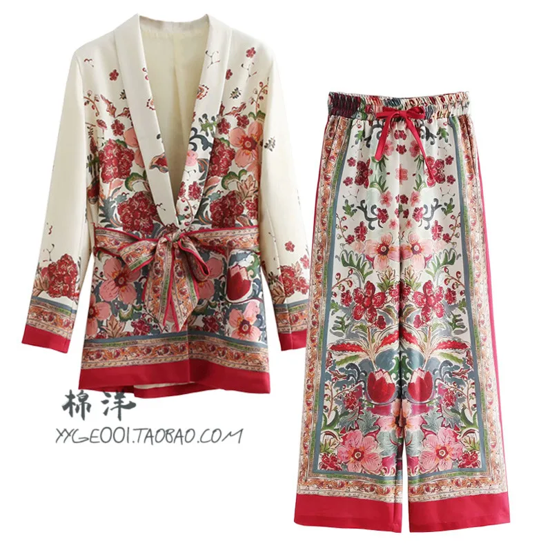 

Set female 2019 retro style printing casual fashion Europe and high waist elastic waist slim wide leg pants belt