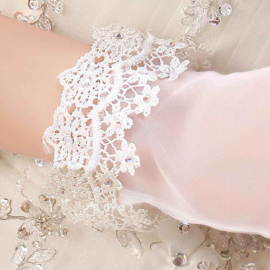 Hand made fancy New fashion beautiful Lace Bridal Gloves Wedding Accessories For Bridal Women short Bride ivory white Glove 2015 (4)