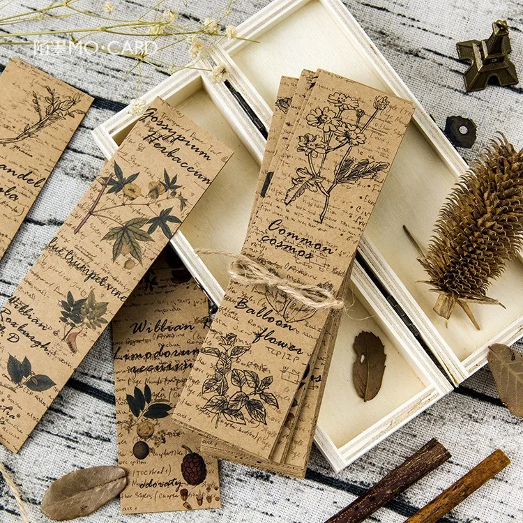 

25pcs/pack Vintage Plant pattern Kraft Bookmark Paper With Wooden Box Greeting card Postcard Gift Card Set Message Card escolar