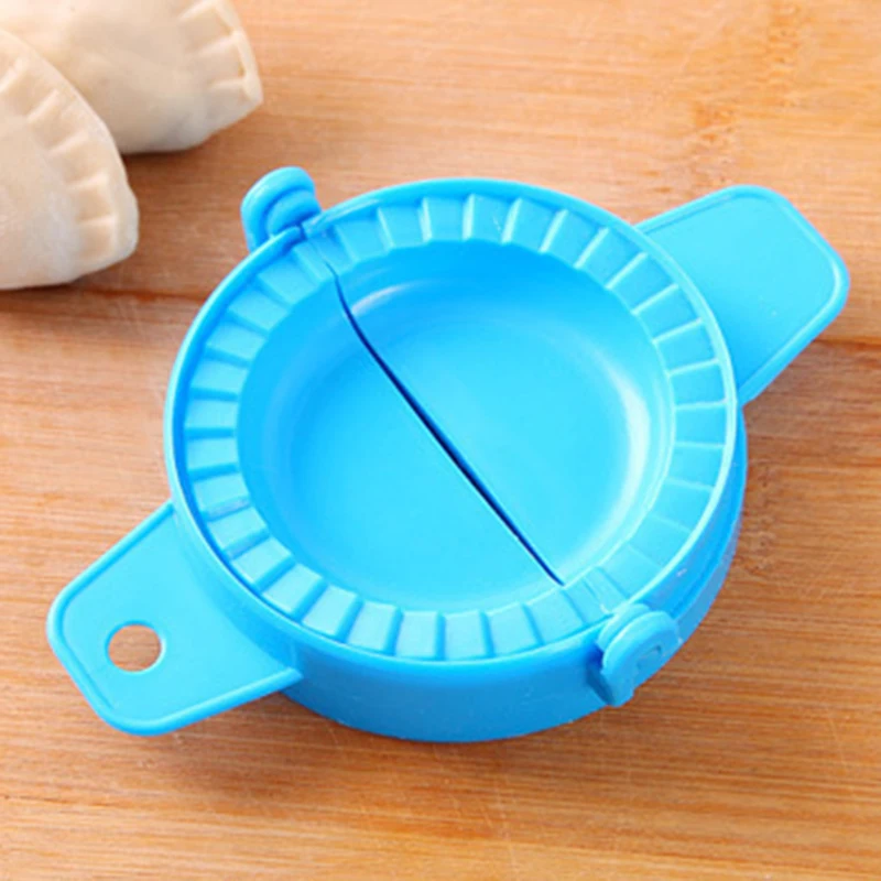 

DIY Dumpling Mold Maker Gadgets Dough Press Ravioli Kitchen Tool Practical New