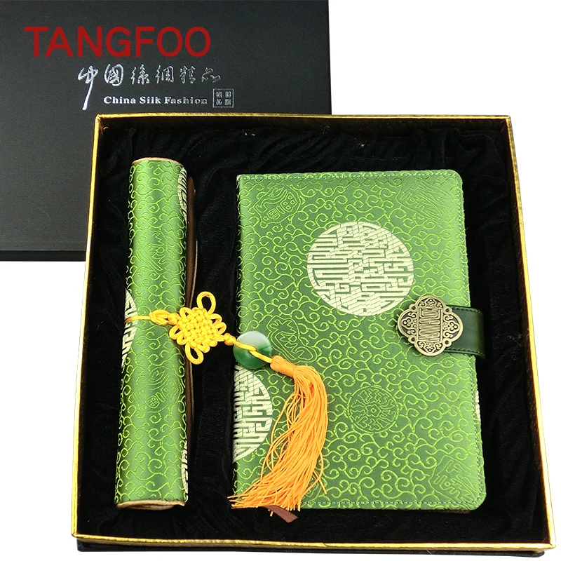 

Silk Tapestry Notebook Mouse Pad Set / Wanshou No Warlords Chinese Style Featured Culture Gifts