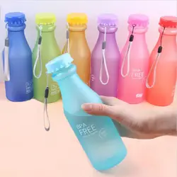 Конфеты Цвета ломкий матовый герметичность Пластик чайник 550 мл BPA бесплатно Портативный бутылка для воды для путешествий Йога работает