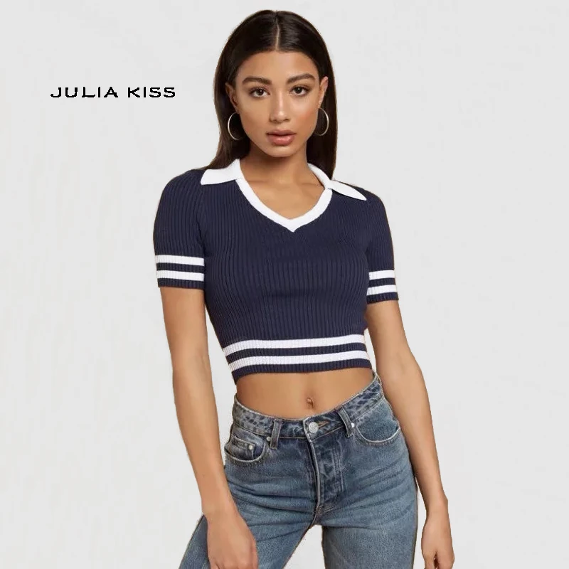 

Women Stripe Knitted Crop Top