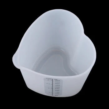

500ml Silicone Measuring Cups Resin Adjustable Heart Shape Thicken Soft Ovenproof Flexible Pinch Pour Cup Cake Baking Tools