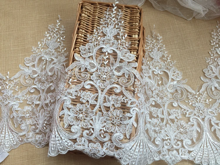 

33CM Width Luxury Ivory White Car Bone Embroidery Lace Wedding Bridal Veils Dress Sewing
