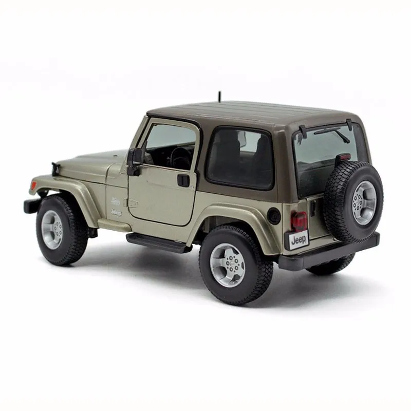 1/18 масштабная модель автомобиля игрушки Jeep Wrangler хаки литая под давлением родстер автомобиль стиль лучшие рождественские подарки Coll