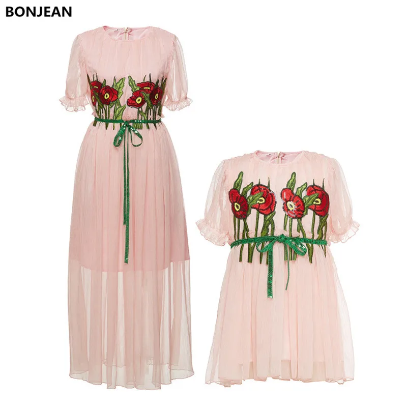 

Mother Daughter wedding Dresses Chiffion Mom Mum and Daughter Matching Clothes Brand Family Clothing Embroidery Princess dress