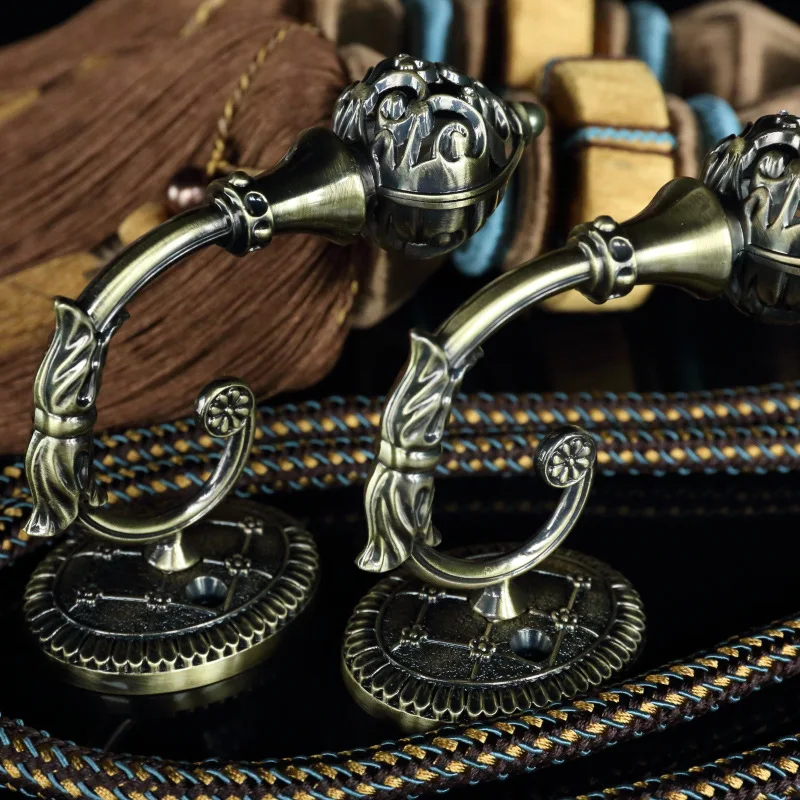 

2pcs Vintage Hollow Metal Alloy Curtain Tie Back Tieback Holders Wall Hooks Hanger Home Decoratin
