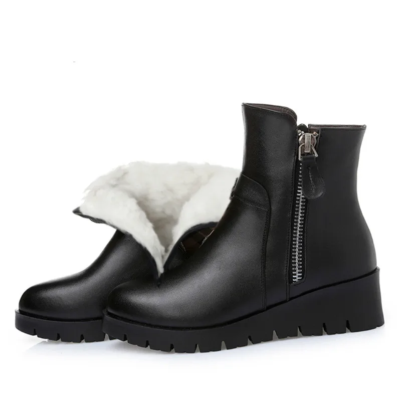 

Winter Europe and America plus velvet wedge heel boots with round head low tube wool boots 2018 new wild women's leather boots