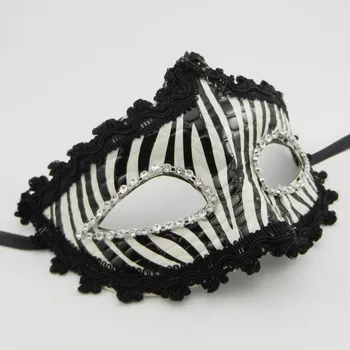 

10pcs Stylish Leopard Print, High-grade Leather Cloth, Mask, Border, Diamond Eye Liner Party Toys Movie Theme Props Supply