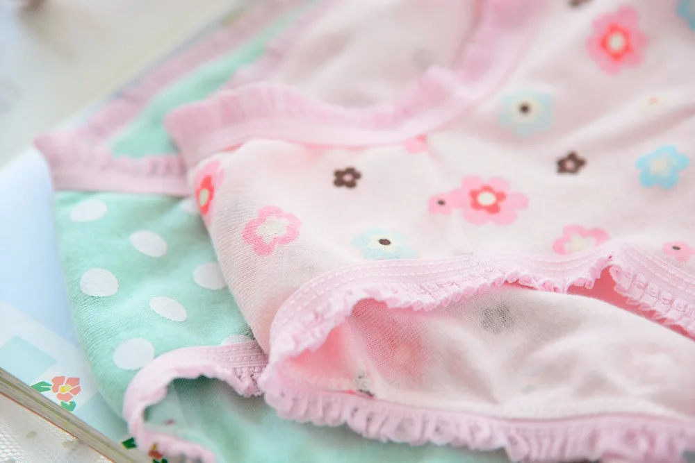 2501787168_504430049