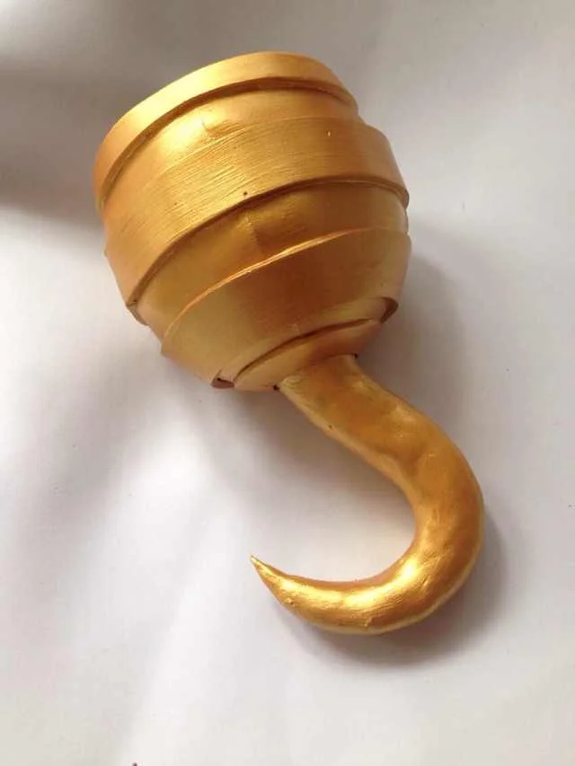 One Piece Crocodile's Hook Cosplay Replica Prop