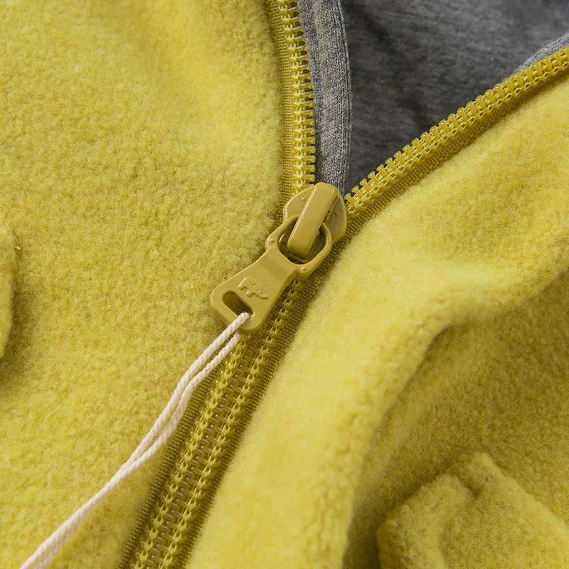 DB5975_0038_6Y3A4768