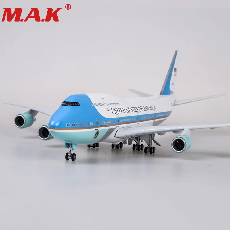

47cm airplane model toys boeing 747 air force one aircraft model with light and wheel 1/150 scale diecast plastic allory plane