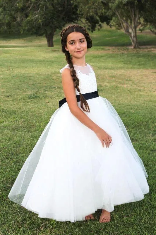 cute-flower-girl-dresses-for-weddings-ball-gown-tulle-lace-sash-white-long-first-communion-dresses-for-little-girls