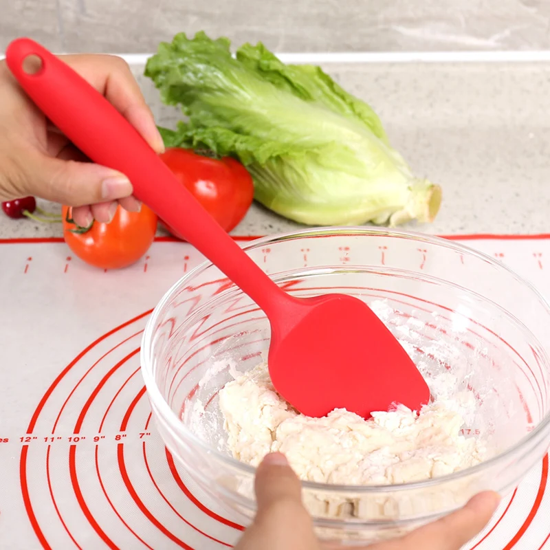 4 Colors Silicone Baking Spatula Large Cake Pastry  Scraper Non-Stick Butter Mixing Spoon Silicone Bakeware Kitchen Utensils (1)