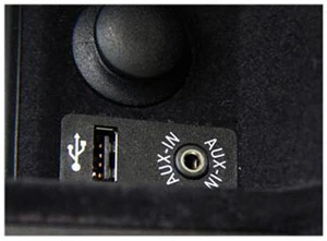 AUX USB Plug