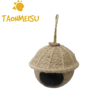 

Twine Woven Roof Parrot Coconut Shell Bird Hamster Squirrel Reproductive Nest House Hut