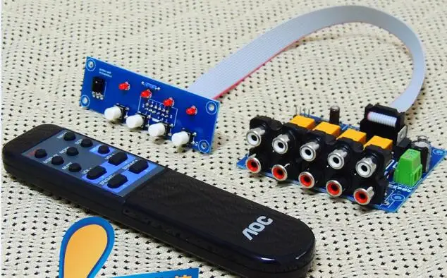 Assembly 4 way remote board Audio input choose 1 way output with memory fuction