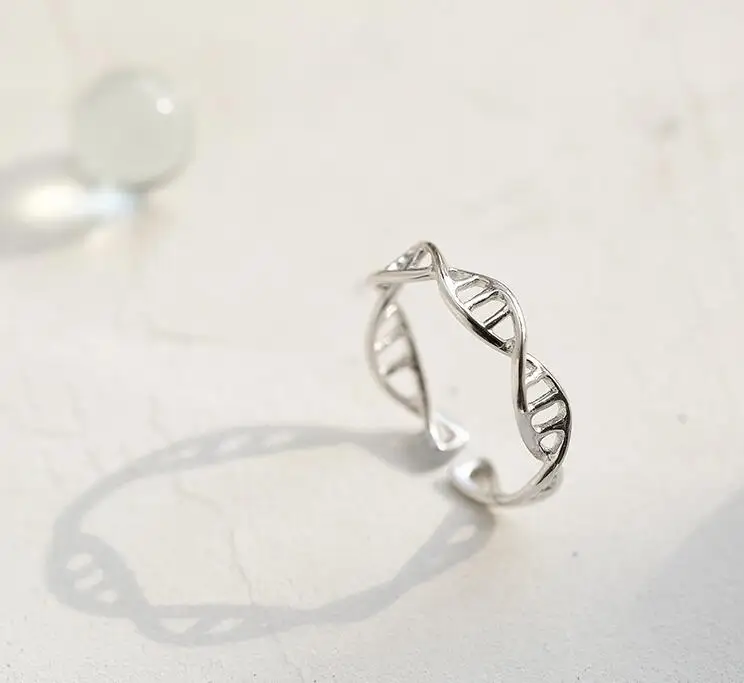 Jisensp New Fashion Biology DNA Rings for Women Minimalist Chemistry Molecule Rings Men Double Helix Anel Ring Bague bijoux