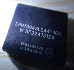 

EPM7064SLC44-10N EPM7064SLC44 PLCC44 Programmable logic Integrated circuit chip