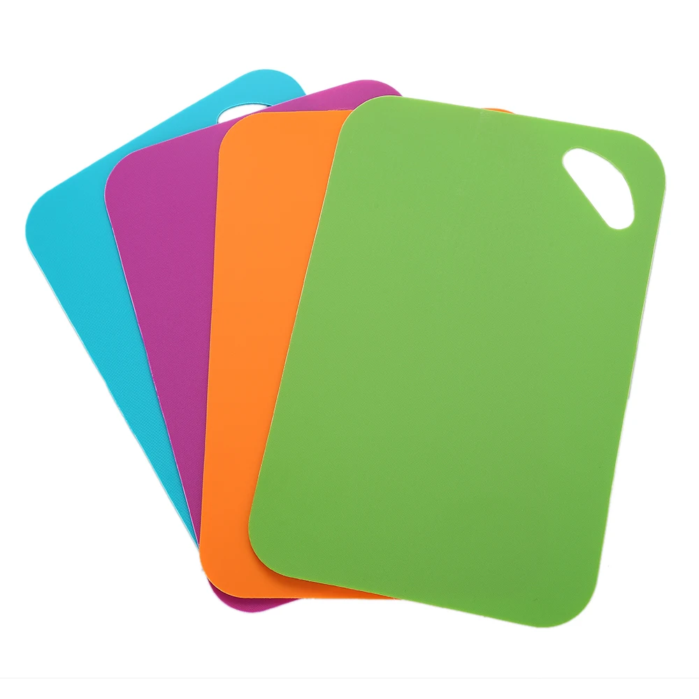 Realand 4pcs/set Plastic Thick Cutting Board Mat Set Antibacterial Non Slip Hangable Chopping