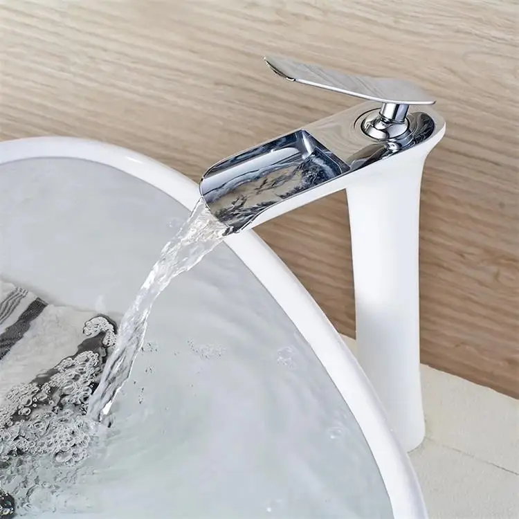 1pcs New Electroplated Basin Faucets Bathroom Tap Basin Mixer White Sink Faucet Tap Single-hole Waterfall Faucet Brass Mixer