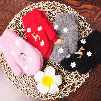 

Christmas Baby Gloves Autumn Winter Children Warm Gloves Kid Boys Girls Soft Snowflake Stripe Mittens Baby Accessories