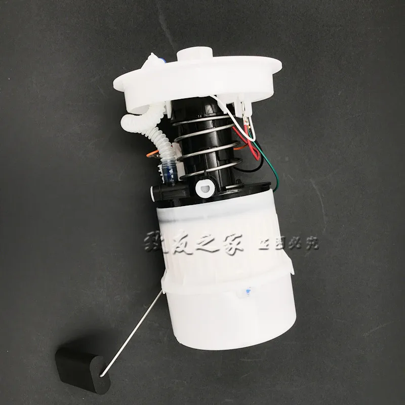 12V топливный насос в сборе для Ford C-Max Фокус C-Max Focus II для Mazda 3 0986580951 OEM: Z605-13-35XG 3M51-9H307-AB