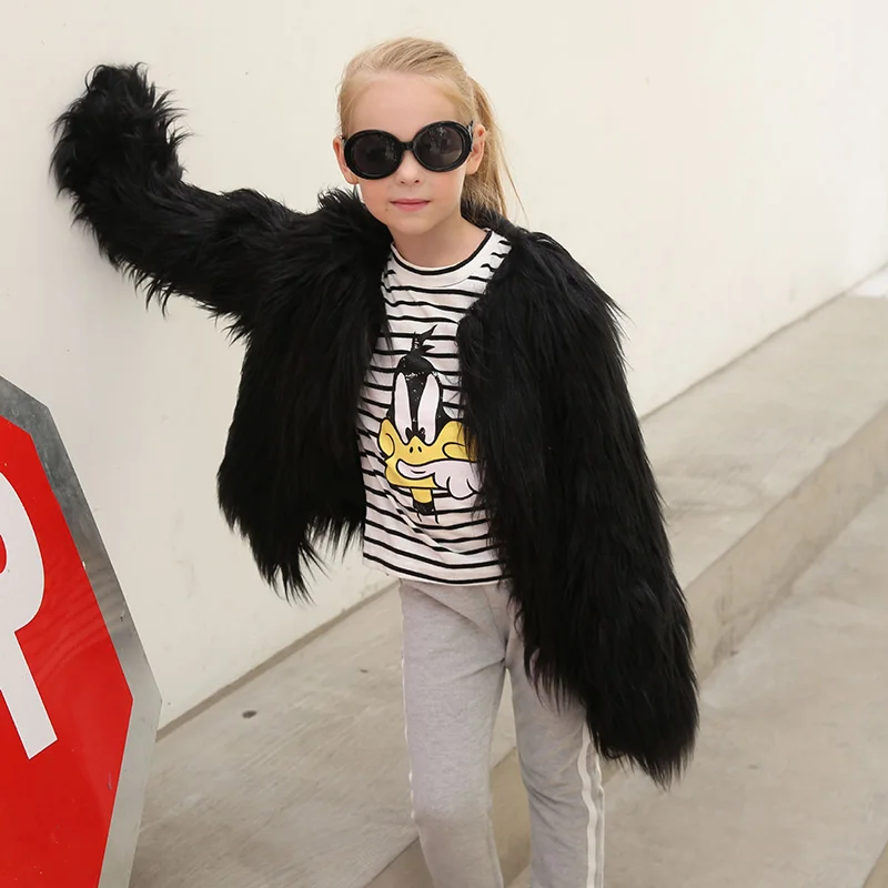 

ACE LOVE Fashion Girls Fur Jackets Coats 2017 Winter Luxury Faux Fur Jackets Children Warm Thicken Outerwear Girls Clothes 2-10T