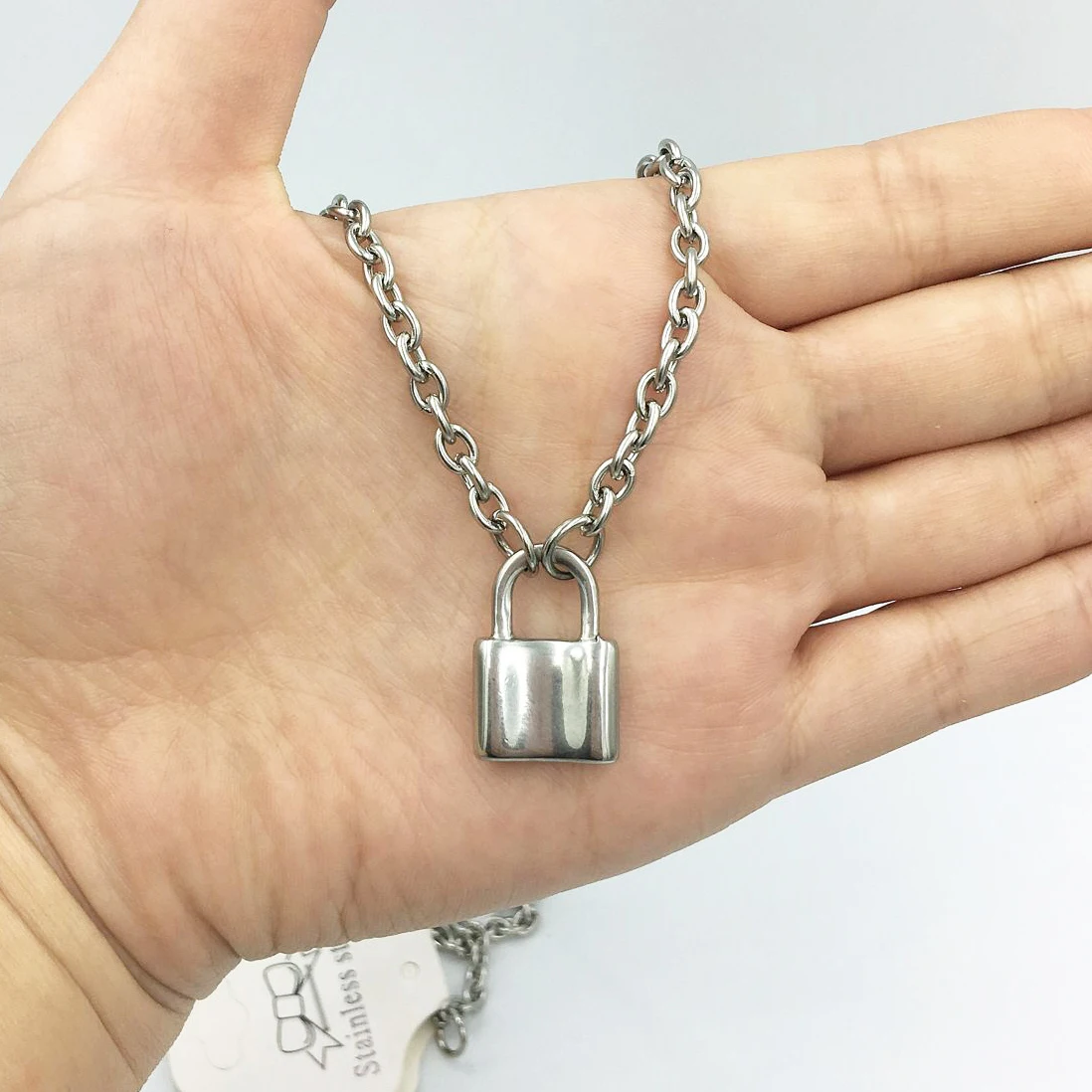 

New Style Hip Hop Stainless Steel PadLock Pendant Necklace for Women/men Rolo Cable Chain Necklace for Female Jewelry Gifts