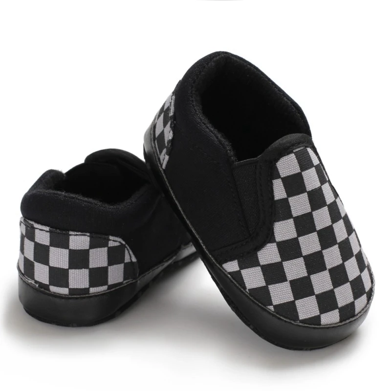 Весенне-осенняя нескользящая обувь в клетку для маленьких мальчиков; повседневные кроссовки для малышей; прогулочная обувь; мягкая подошва; Прямая поставка