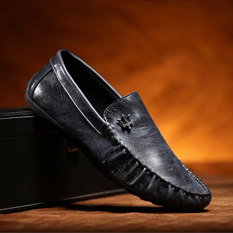 

Lounged Men Shoes Moccasins Genuine Leather Shoes Popular Summer Style Casual Breathable Leather Shoes Fashion Men Flats New