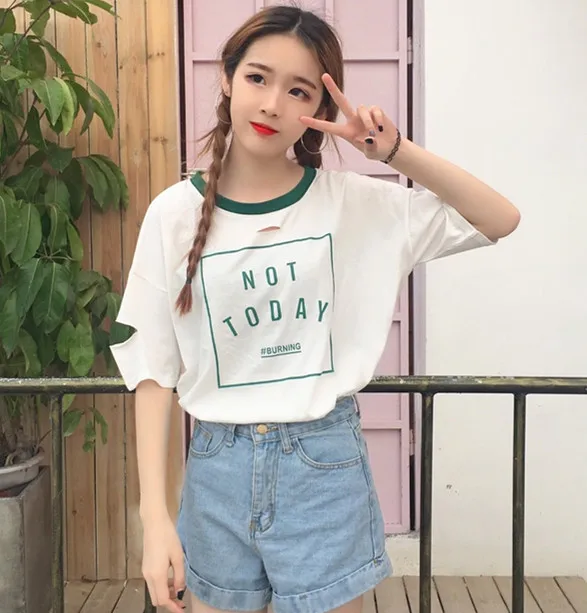 корейский топик 1. кореянки без бюстгальтеров. красная атласная майка. корейский топик 1. корейский топик 1.