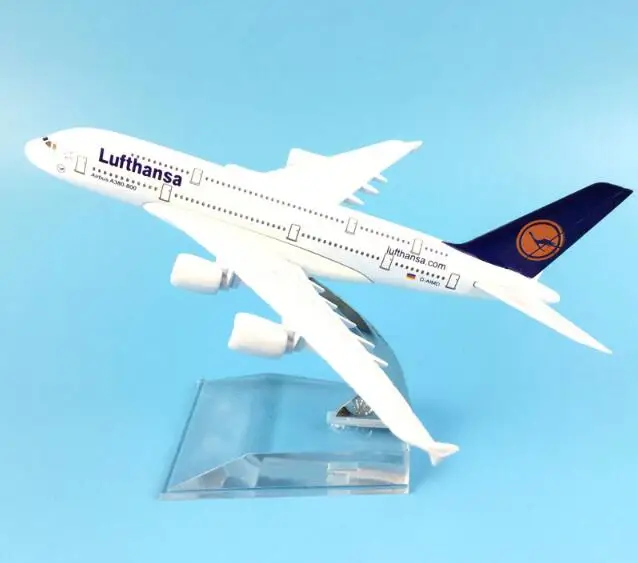 

Air Passenger plane model A380 Lufthansa aircraft A380 16cm Alloy simulation airplane model for kids toys Christmas gift