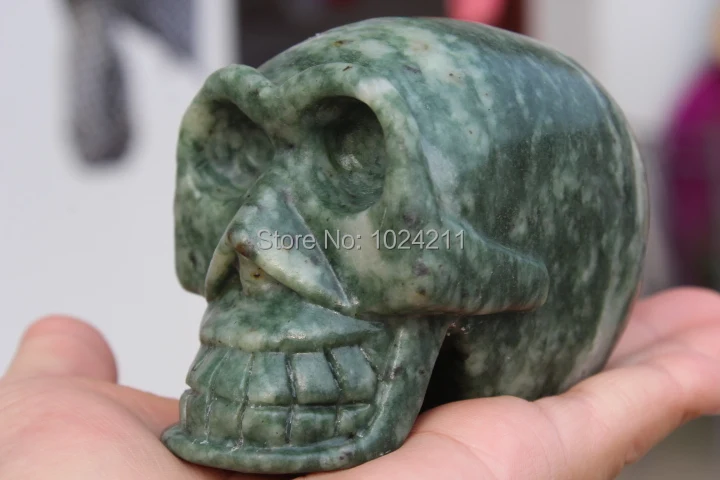 

572g Natural green jasper QUARTZ CRYSTAL skull HEALING