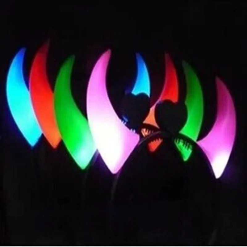 

Green Magic Thumb Tip Light Illusion Manufacturer Direct Plastic Luminescence Horn Wholesale Yiwu Luminescence Stall Special Pro