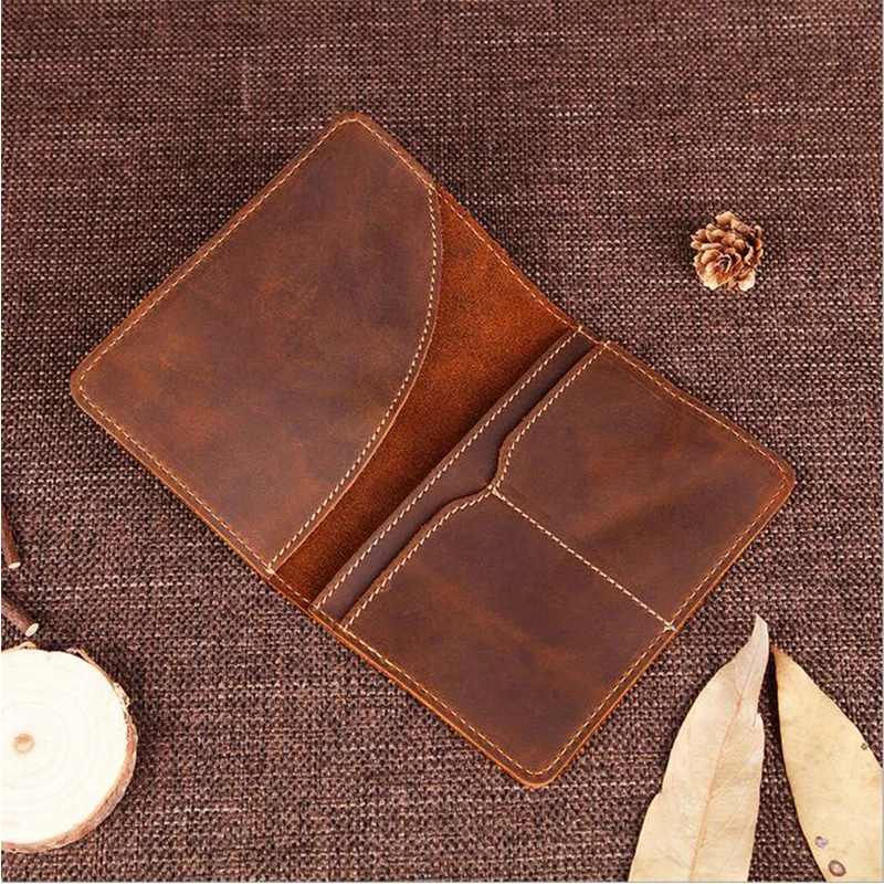 New 2019 Genuine Leather Passport wallet Vintage Cow Leather Passport cover Unisex Wallet Credit Card Holder Travel Wallet