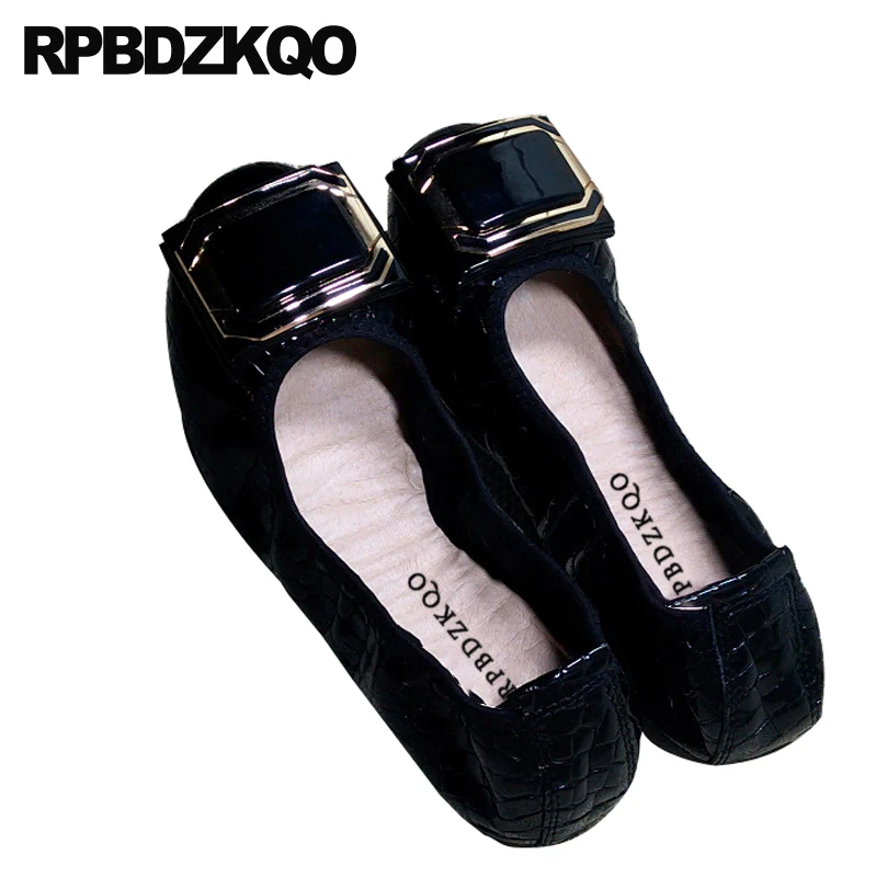 womens size 11 moccasins