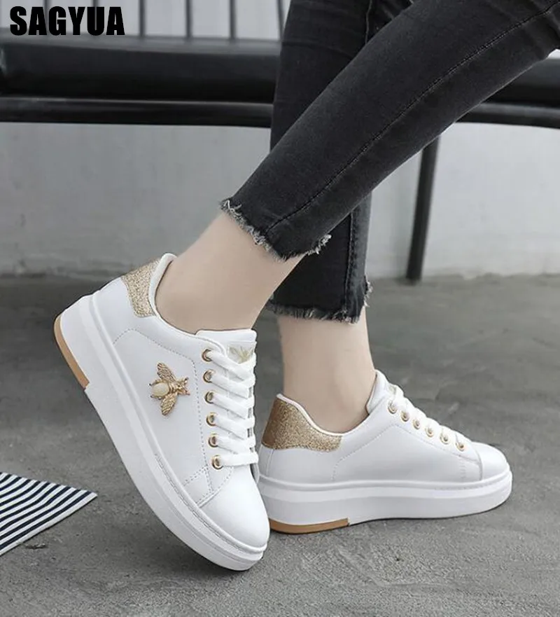 

Women Casual Shoes 2019 New Women Breathable Lace up Sneakers Fashion White Flat Platform Shoes crystal Leisure Chaussures A174