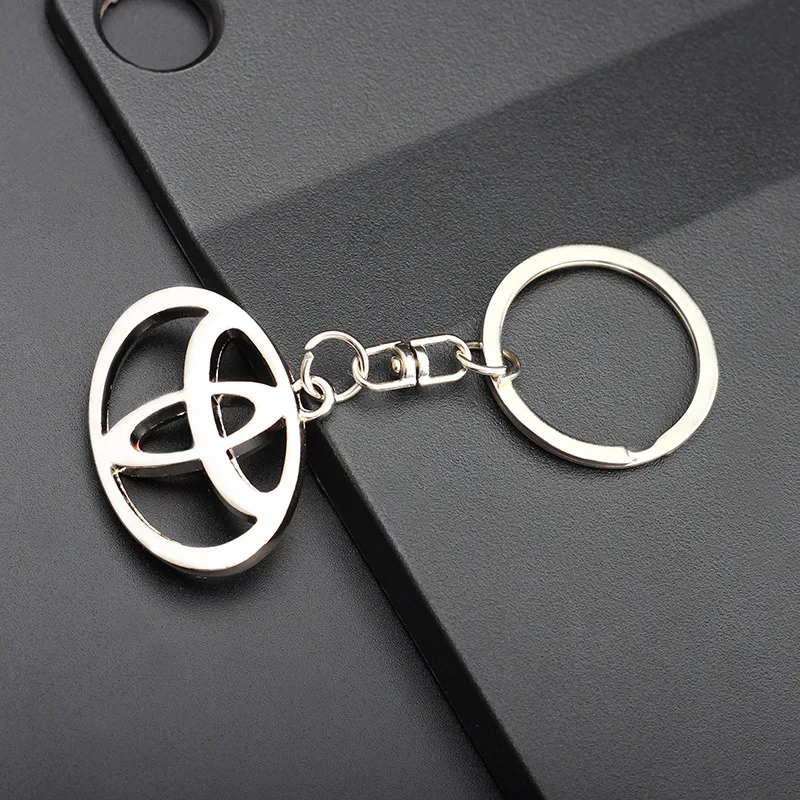 

3D Metal keychain car logo keychain keyring key holder rotatable keychain car pendant auto accessories for Toyota