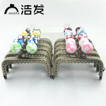 

HAOFA 7.5cm 10pcs Retro Pattern Sewing Metal Purse Frame with Center Candy Kiss Clasp Patchwork Bag Handle Making Supplies Parts