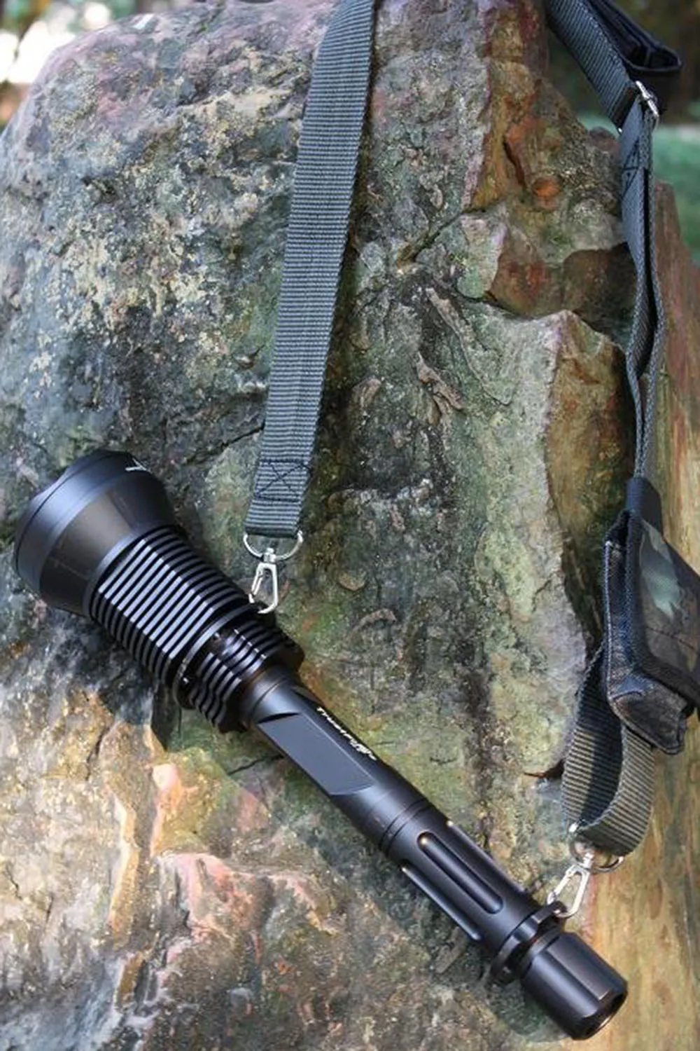 TrustFire X6 SST-90 Cree XM-U2 5-Mode 2300-Lumen памяти светодиодный фонарик