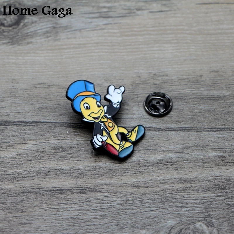 Homegaga Jiminy الكريكيت الزنك الكرتون مضحك دبابيس على ظهره الملابس دبابيس ل diy الرجال النساء قبعة الديكور شارات ميداليات D1118