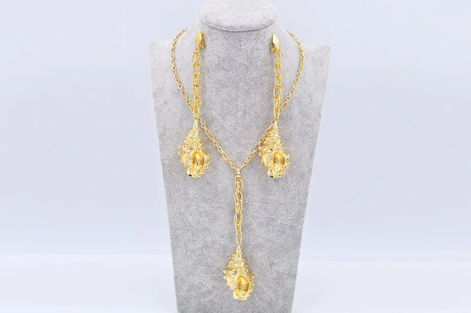 Jewelry sets (2)