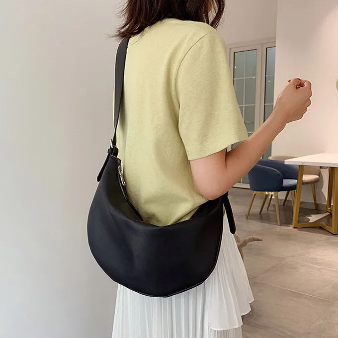 wide strap hobo bags
