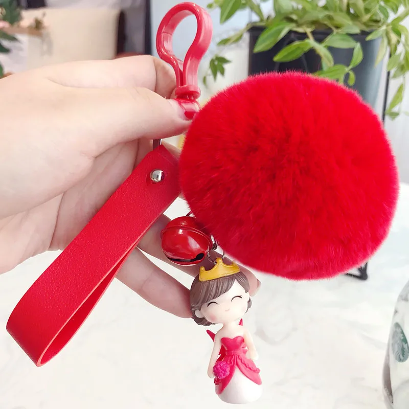 

Cute cartoon couple doll car keychain creative men and women bag fur pompom key chain ring hair ball pendant