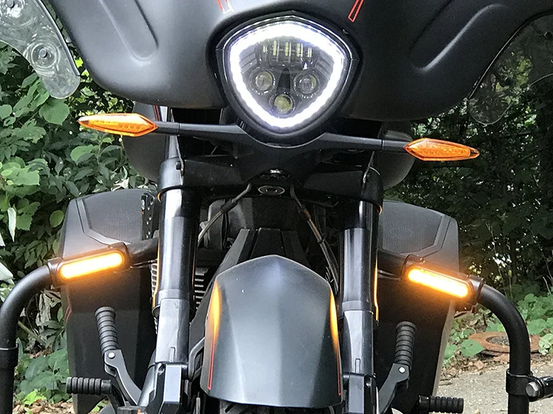 HIGHWAY BARS LED WHITE DRL LIGHTS & AMBER TURN SIGNAL HARLEY DAVIDSON, VICTORY - BLACK